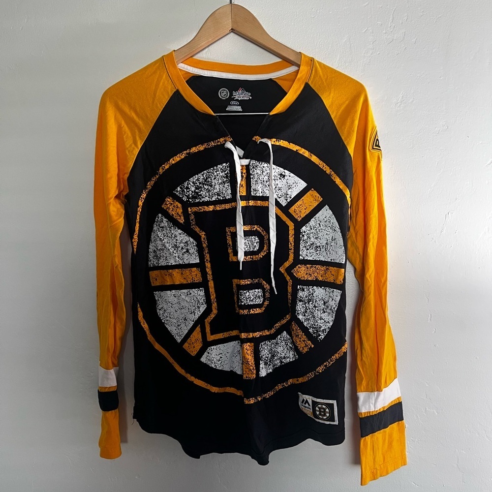 Majestic Boston Bruins Black & Gold Lace-Up Hockey Tee